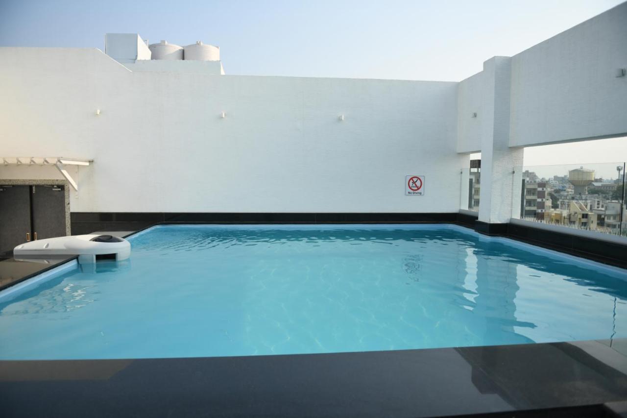 Hotel Blueivy Ānand Exteriér fotografie